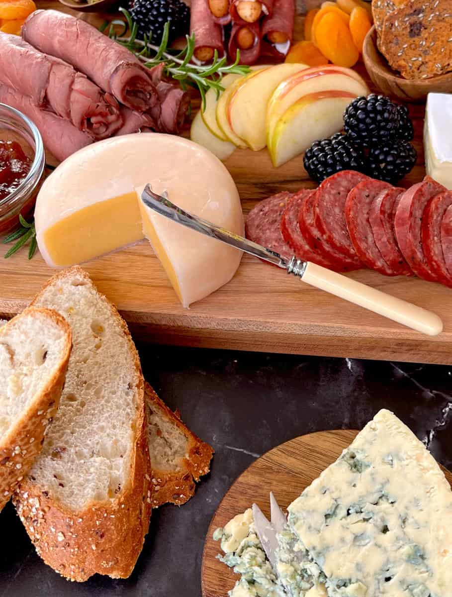 Ideas On How To Make The Best Beef Charcuterie Board
