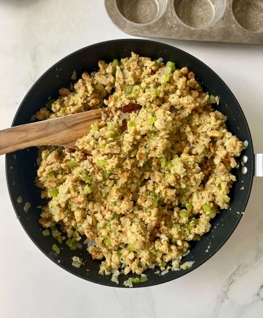 A pan filled with stuffing mix.