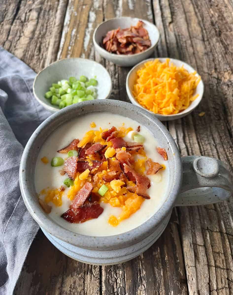 Loaded Baked Potato Soup (Chils Copycat Recipe)